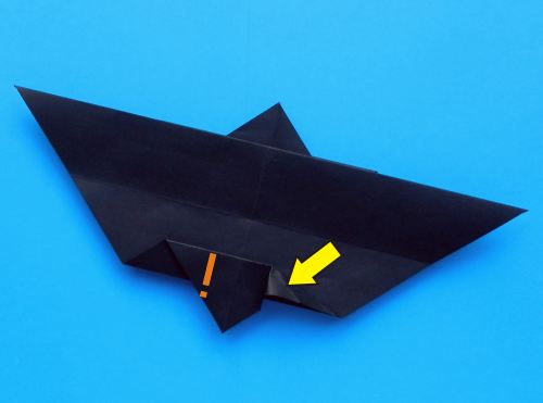 een duikboot van zwart knutselpapier maken