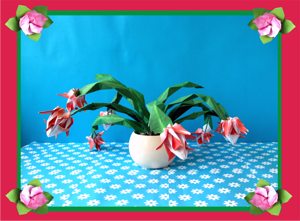 Card with a large origami christmas cactus