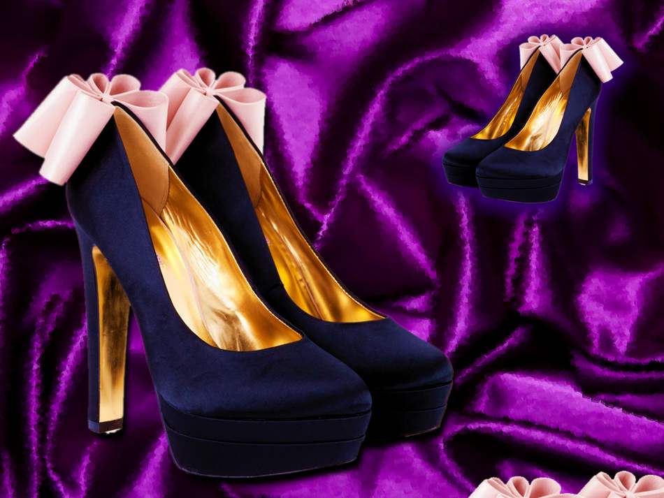 Purple pumps with pink origami bow