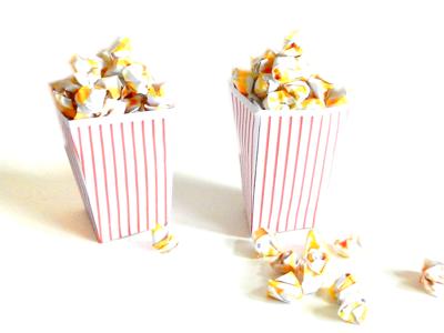 Popcorn in grote bekers