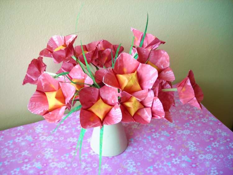 Card with cute and sweet pink origami flowers