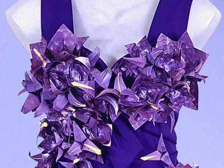 Origami Bloemen op een Jurk