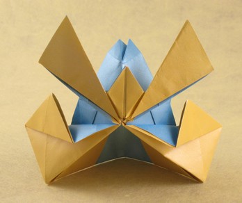 origami samurai helm