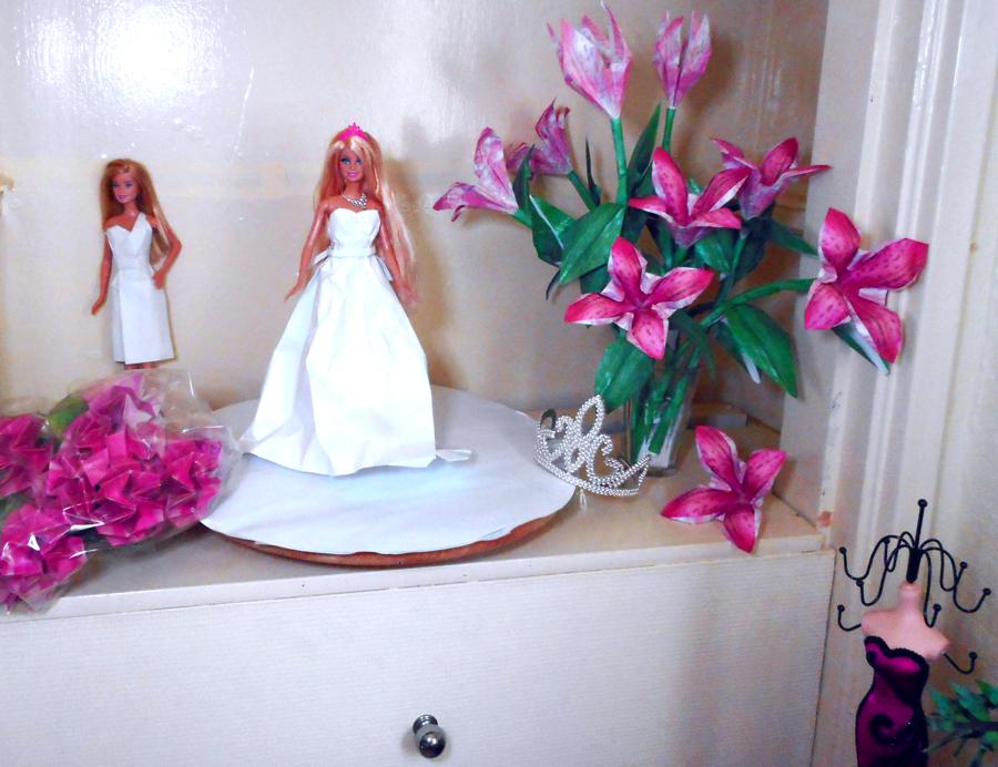 Wedding dolls and flowers