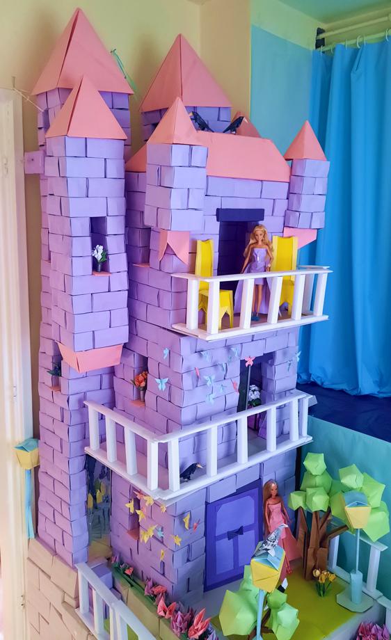 Paper dollhouse castle