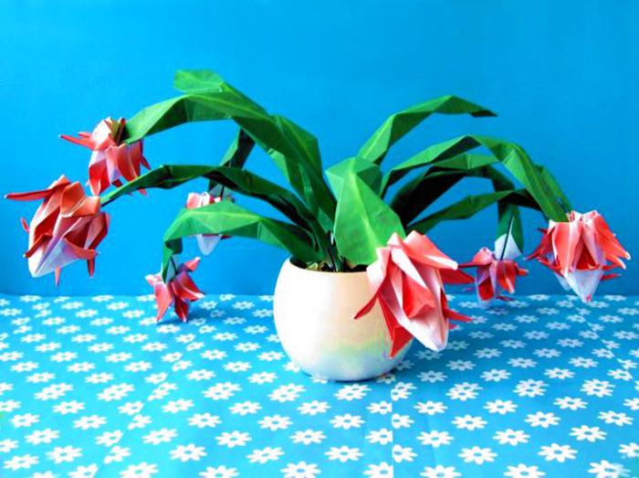 Origami Christmas Cactus