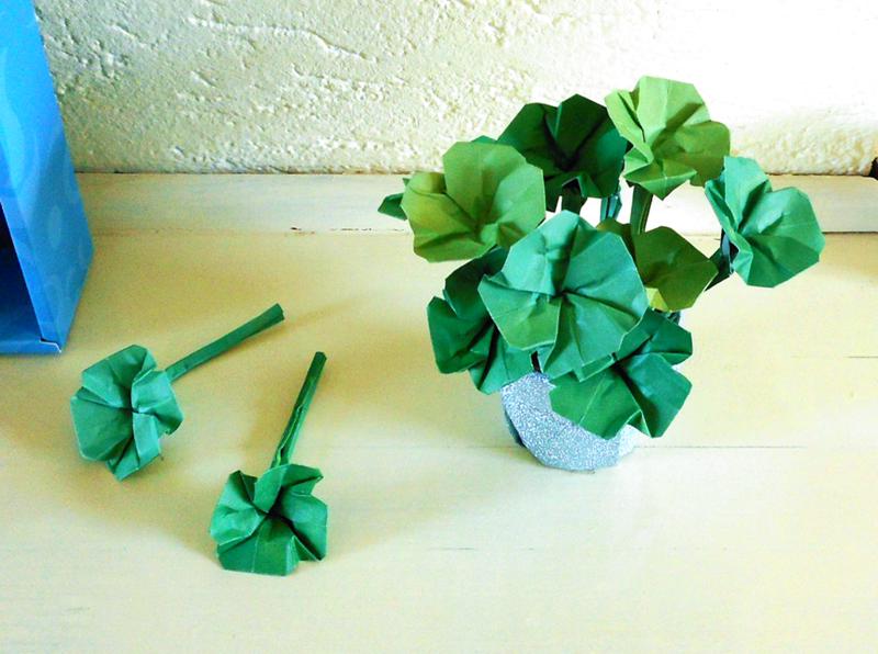 Origami Clovers